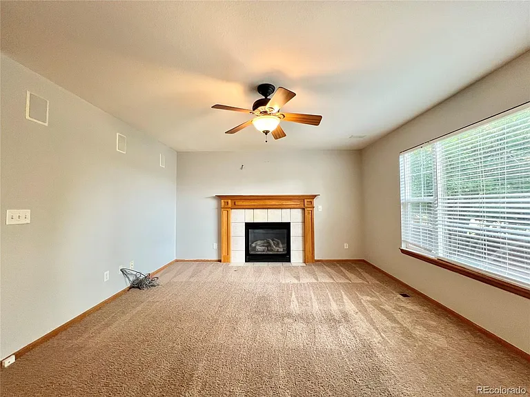 4265 Miners Candle Dr — Photo 10