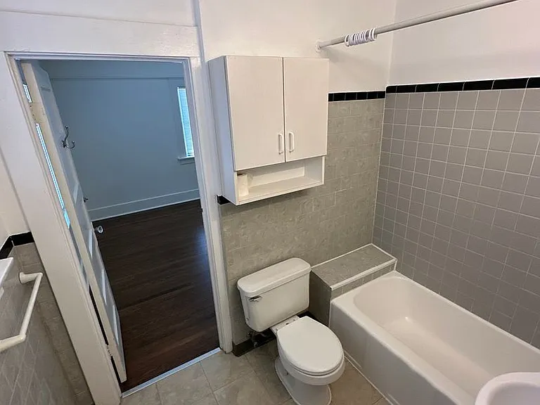 120 H Ave — Photo 15