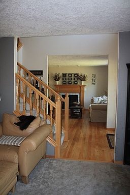 3rd image of 576 NE Lenox St
