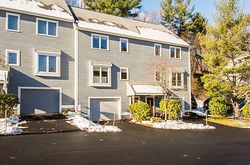 1st image of 50 Country Hill Ln #50