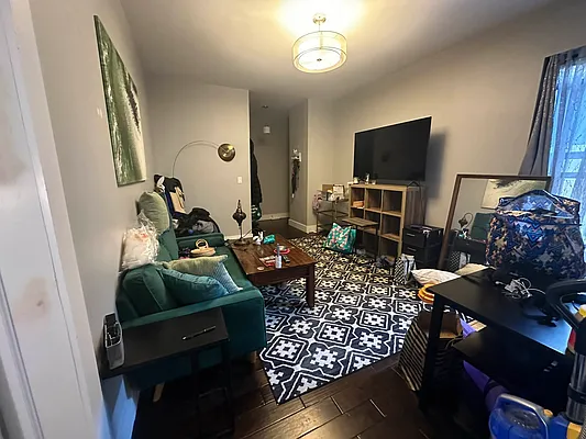 Rented by Corcoran | media 1