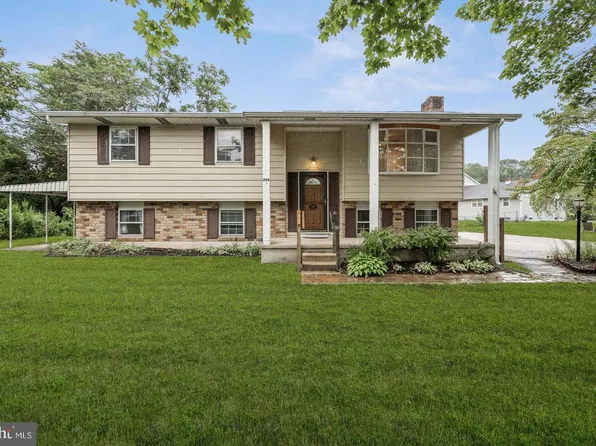 204 E Fleming Pike, Hammonton, NJ 08037