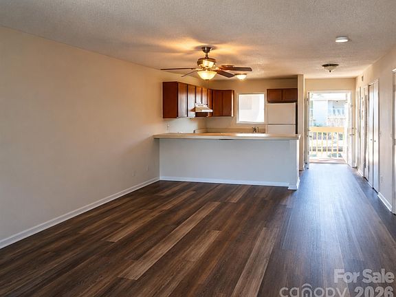2nd image of 1710 Eagles Pl #G204
