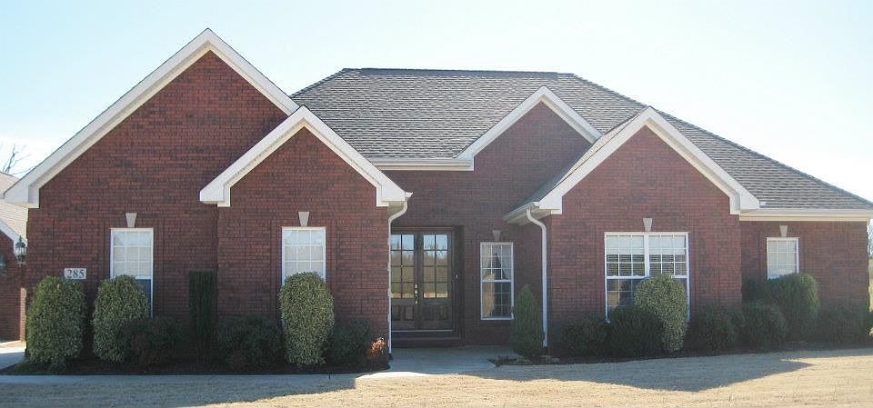 Front view of home