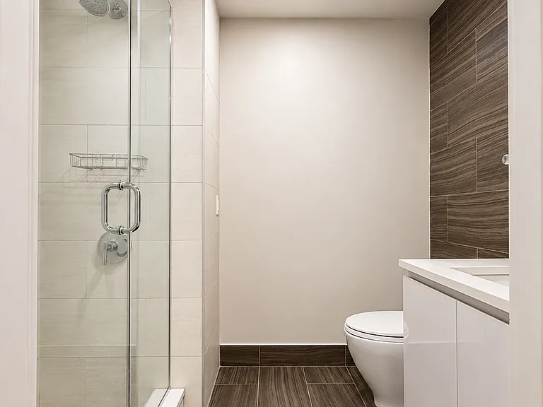16 E 18th St #3 — Photo 9