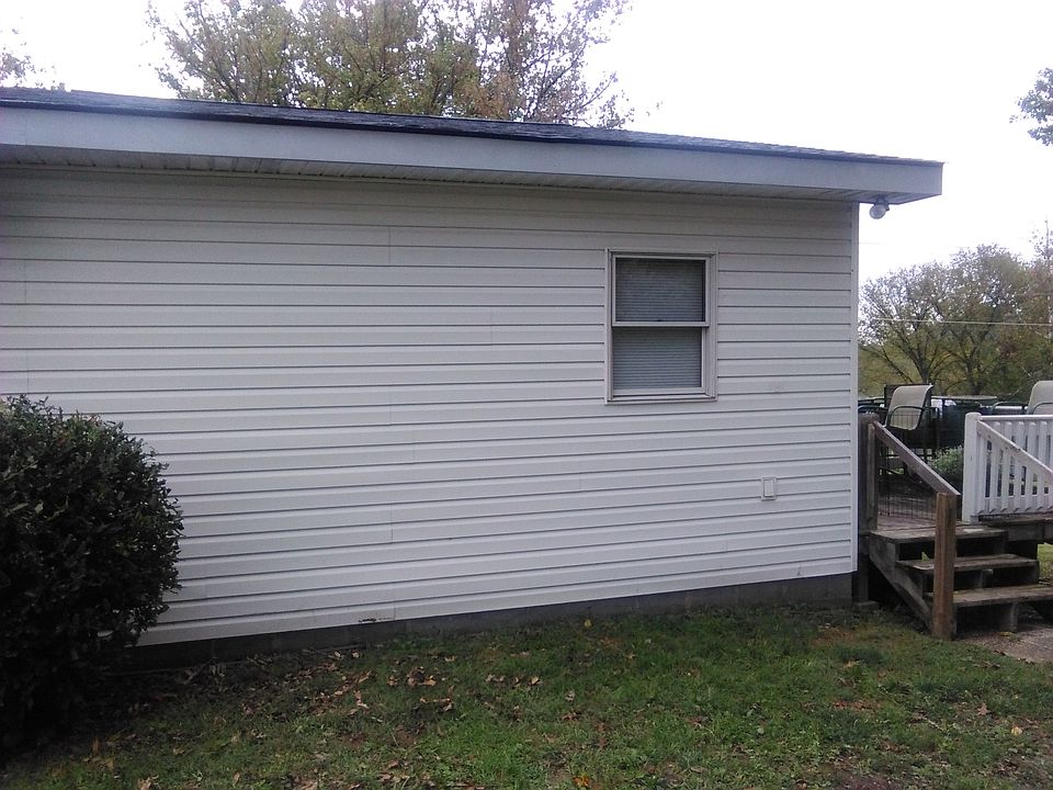 2nd image of 402 Free Hill Rd