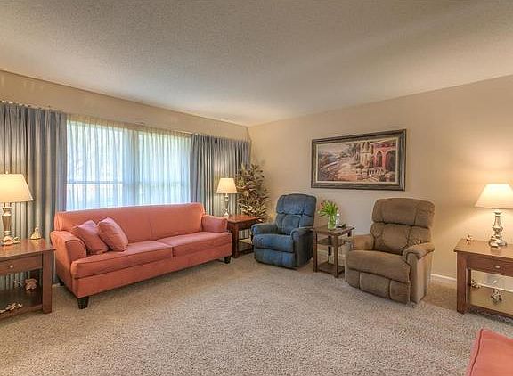 4th image of 7208 W 54th Ter