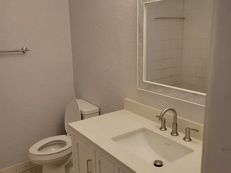 1606 Richforest Dr — Photo 18