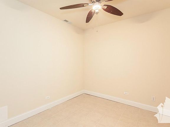 5th image of 3715 N Wilton Ave APT 2