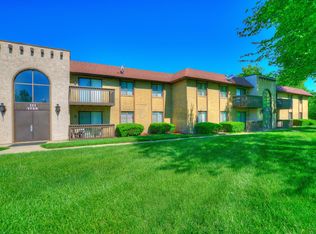 109 Sugar Pine Ln APT H, O Fallon, IL