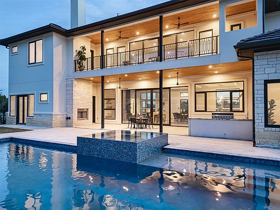 3rd image of 106 Bella Montagna Cir