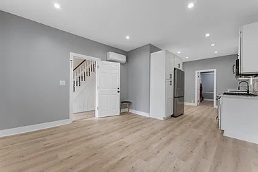 4317 Cottage Avenue, #1