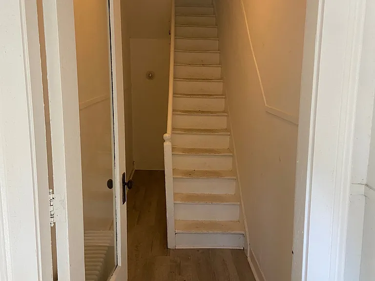 227 Warren St #2 — Photo 15