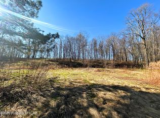 81 Hamlin Hwy, Moscow, PA 18444