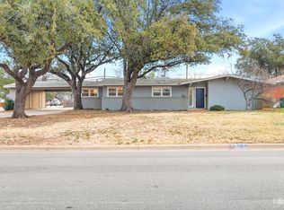 1902 S A&m Ave, San Angelo, TX 76904