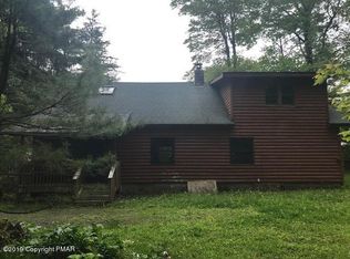 914 Highway 390, Greentown, PA 18426