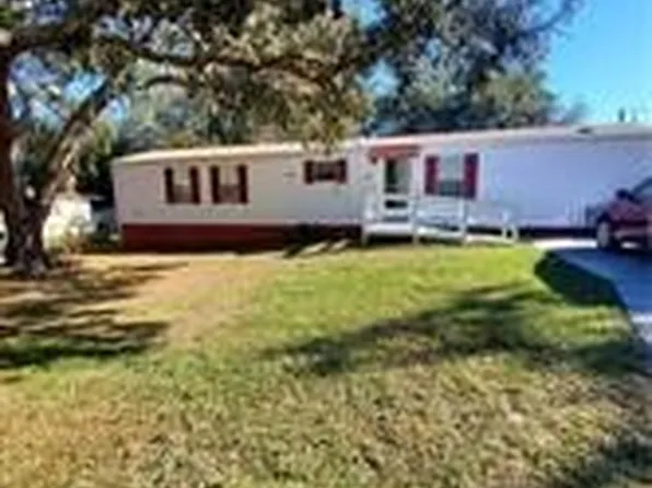 8431 S Lake Consuella Dr, Floral City, FL 34436