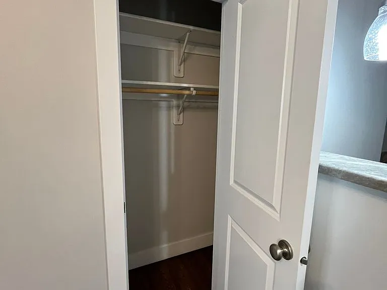 628 Park Ave — Photo 31