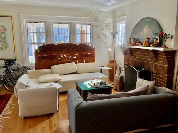 3717 Porter St NW, Washington, DC 20016