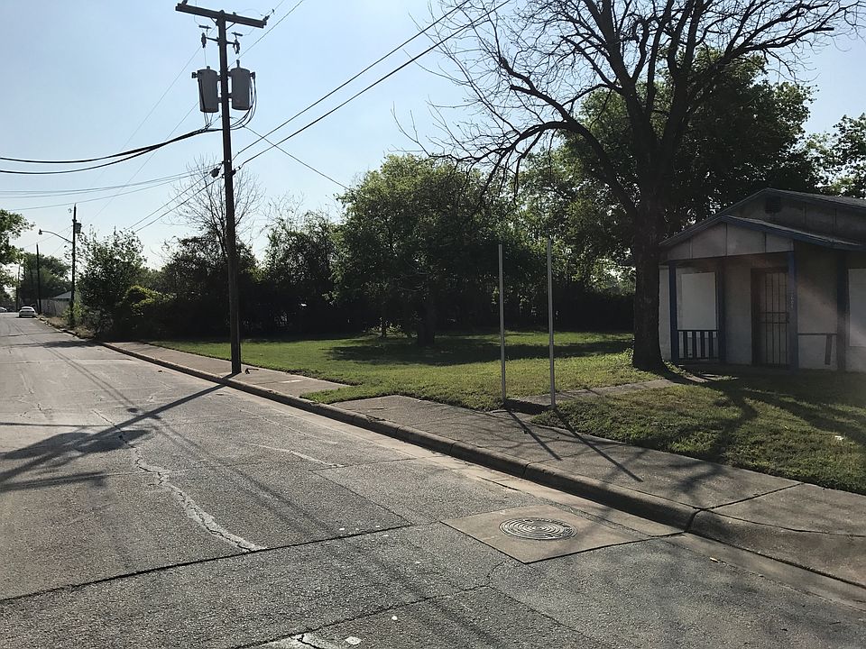 2nd image of 2608 Finley St