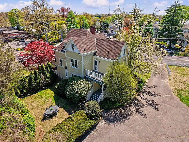 462 Riverside Ave — Photo 64