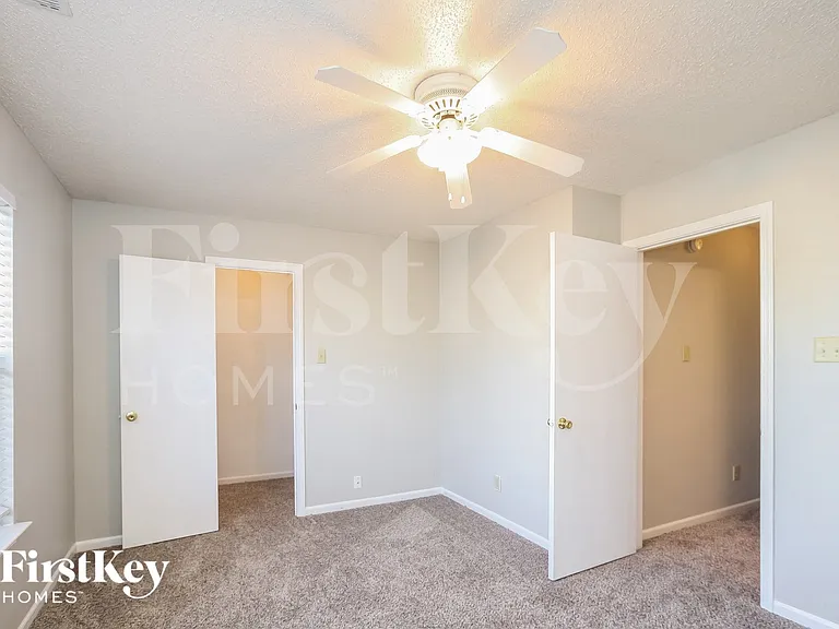 6647 Stanhope Way — Photo 10