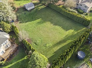 1705 SE Brookwood Ave, Hillsboro, OR 97123