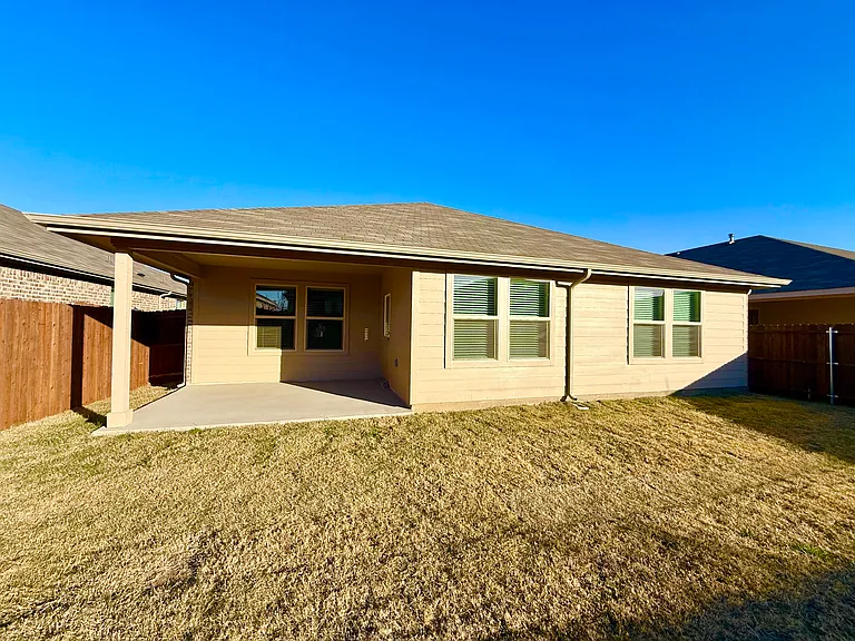 8437 Hollymead Ln — Photo 29