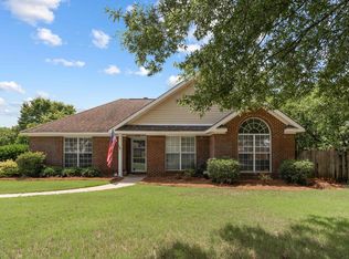 102 Horseshoe Cir, Alabaster, AL 35007