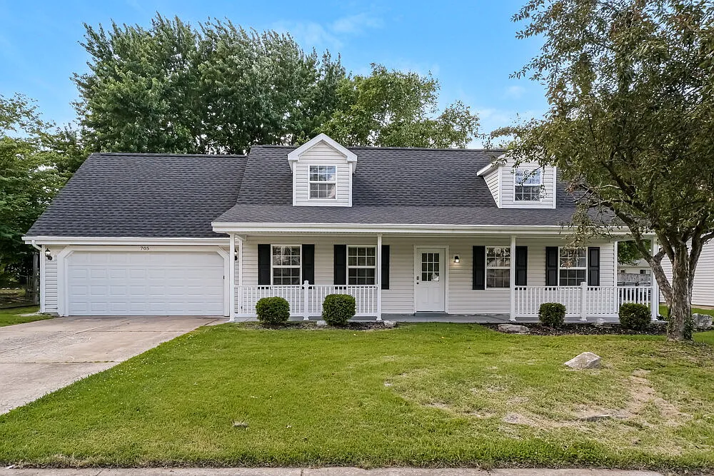 4 bed, 2.0 bath, 1277 sqft, $2,580 — Photo 1