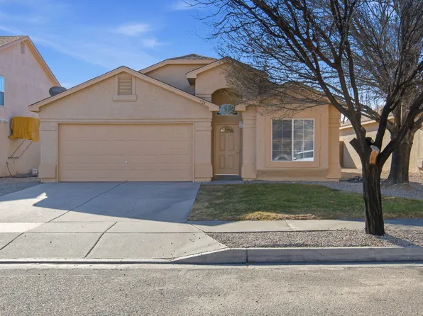 724 Morning Meadows Dr NE, Rio Rancho, NM 87144