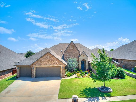 2nd image of 14708 Sedona Dr
