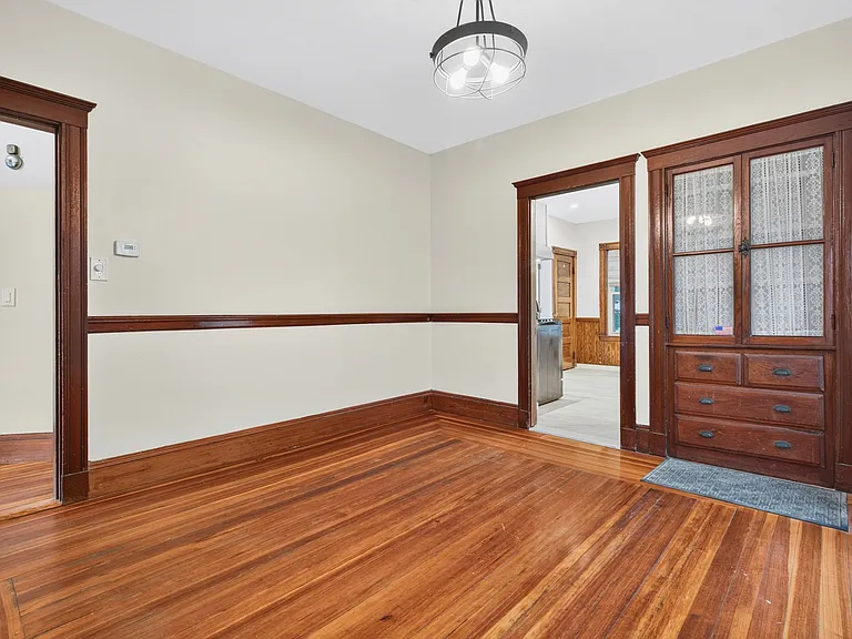 45 Edwin St #2 — Photo 7
