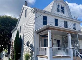 16 N Center St, Frackville, PA 17931