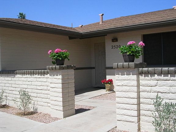 Private Courtyard
