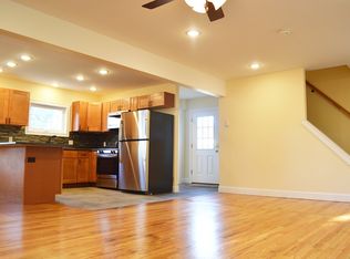272 Manhattan Dr, Burlington, VT 05401