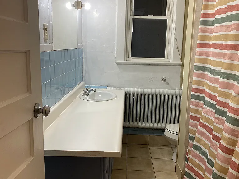 361 Manning Blvd #2 — Photo 16