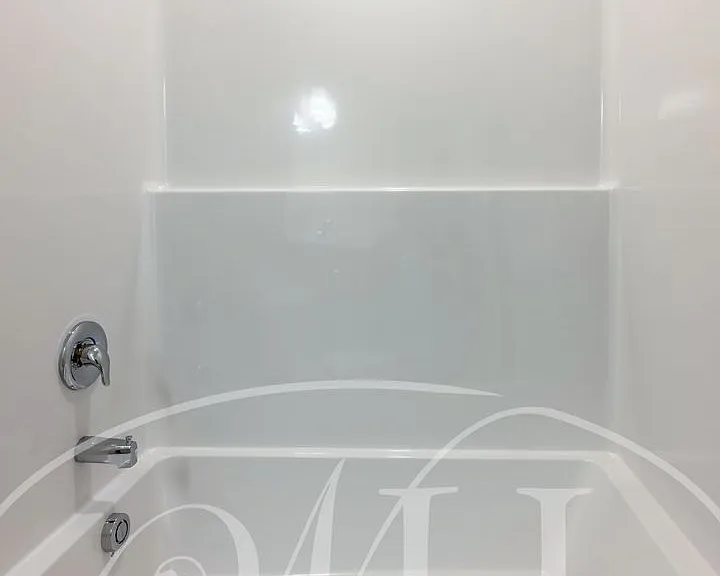 643 Ava St — Photo 6