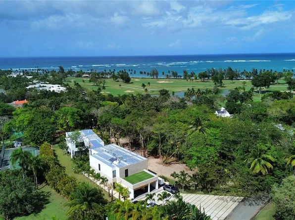 904 Villa Dorado Ests, Dorado, PR 00646
