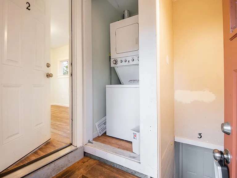 7006 SE 66th Ave #1 — Photo 11