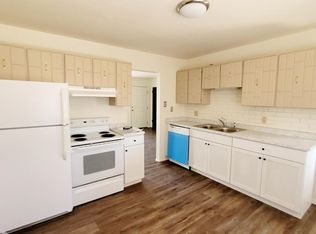 982 S Knox Dr, Pueblo, CO 81007