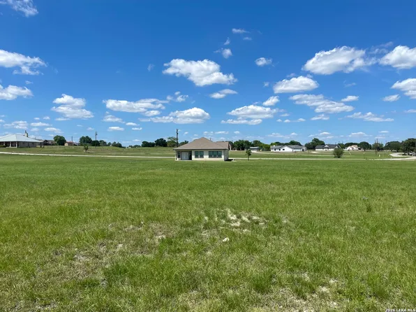 501 Spanish Grant Cir LOT 5, Bandera, TX 78003