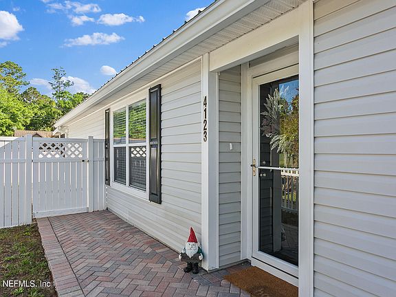 3rd image of 4123 JILLIAN Drive
