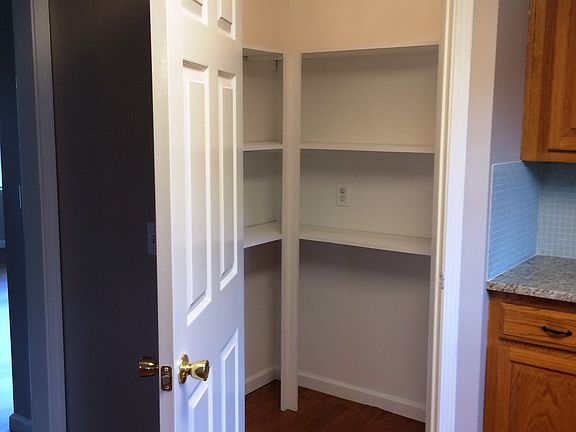 4th image of 113 Sandwood Dr