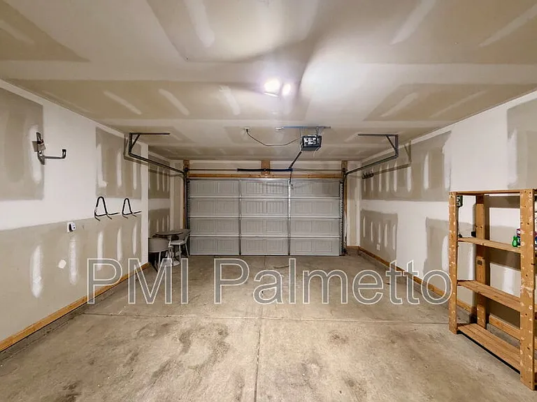 147 Saint George Rd — Photo 27