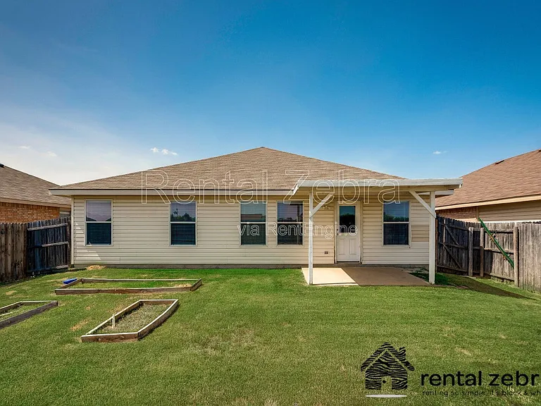 1336 Castle Ridge Rd — Photo 18