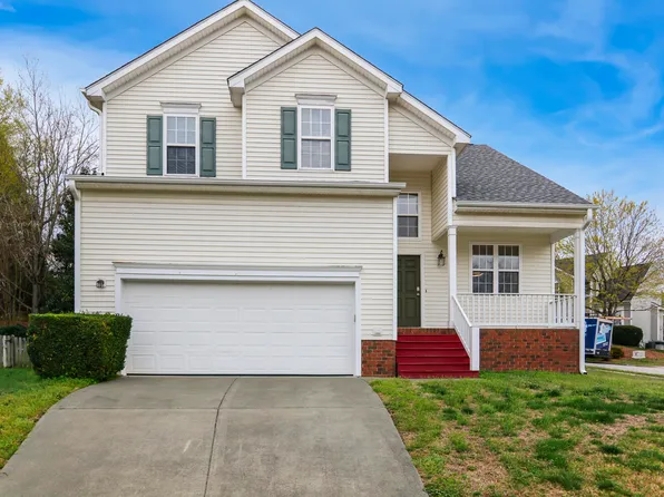 2241 Spruce Shadows Ln, Raleigh, NC 27614