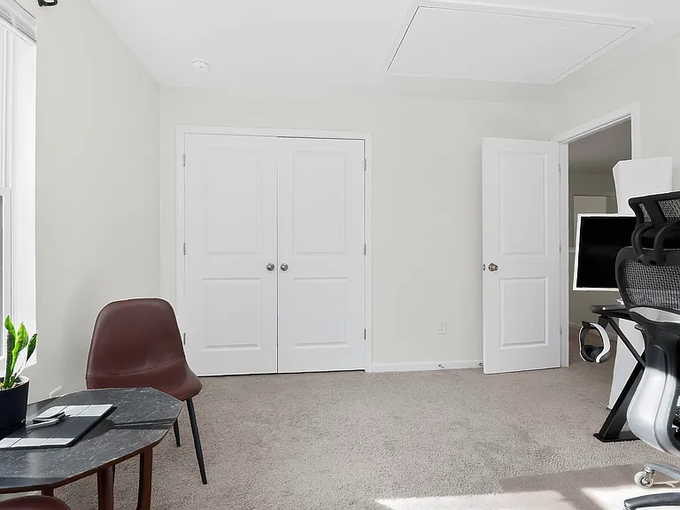 7132 Wheyfield Dr — Photo 27