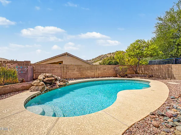 8965 E HILLVIEW Street, Mesa, AZ 85207