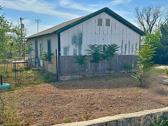2nd image of 1606 Tayloe Ave